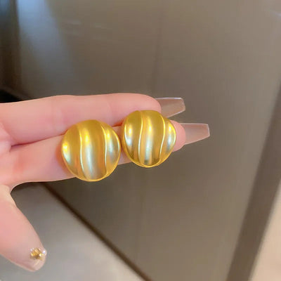 retro c shape solid color metal plating women's earrings 1 pair