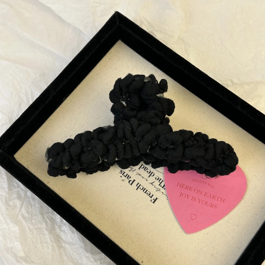 Women's Simple Style Classic Style Solid Color yarn Hair Claws