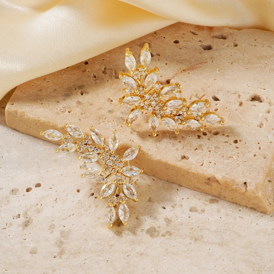 1 Pair Elegant Artistic Streetwear Leaf Asymmetrical Copper Glass Zircon K Gold Plated Rhodium Plated Ear Studs