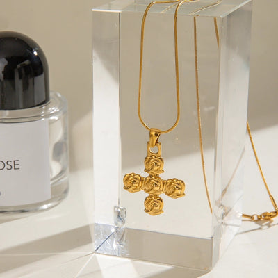 Jewelry Classic Style Cross Rose 304 Stainless Steel Pendant Necklace