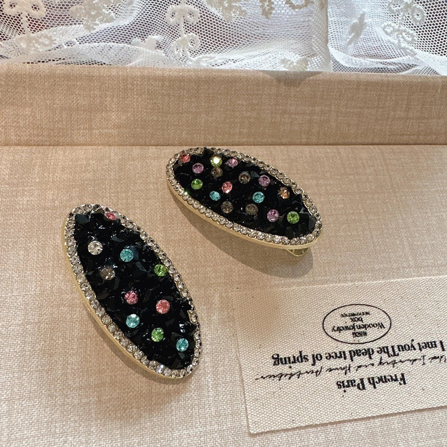 Women's Retro Simple Style Solid Color Rhinestone Hair Clip