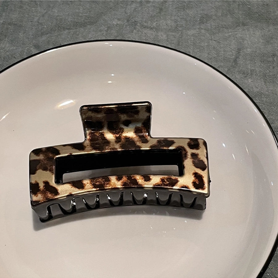 simple style cows plaid cheetah print plastic stoving varnish hollow out hair claws