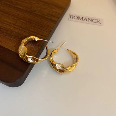 retro c shape solid color metal plating women's earrings 1 pair