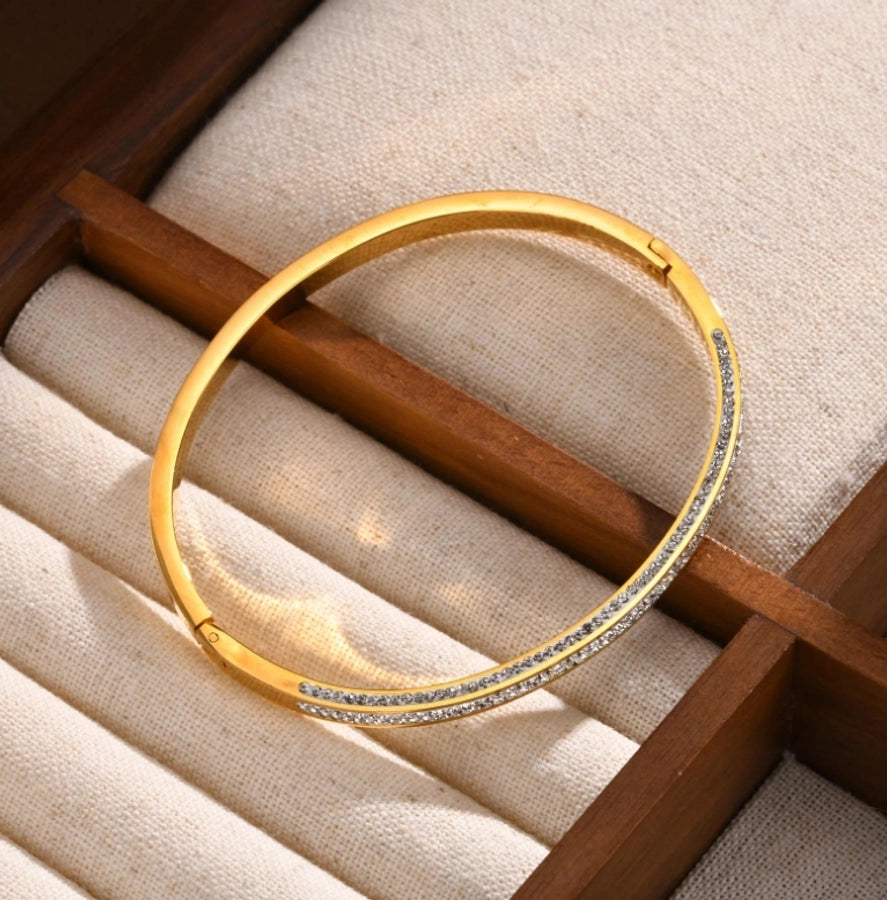 Classic Style Solid Color 304 Stainless Steel 18K Gold Plated Bangle In Bulk