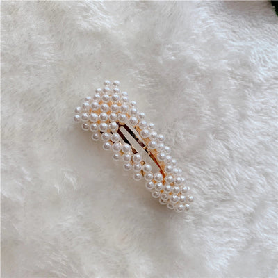 Women's Elegant Sweet Solid Color Plastic Hair Clip