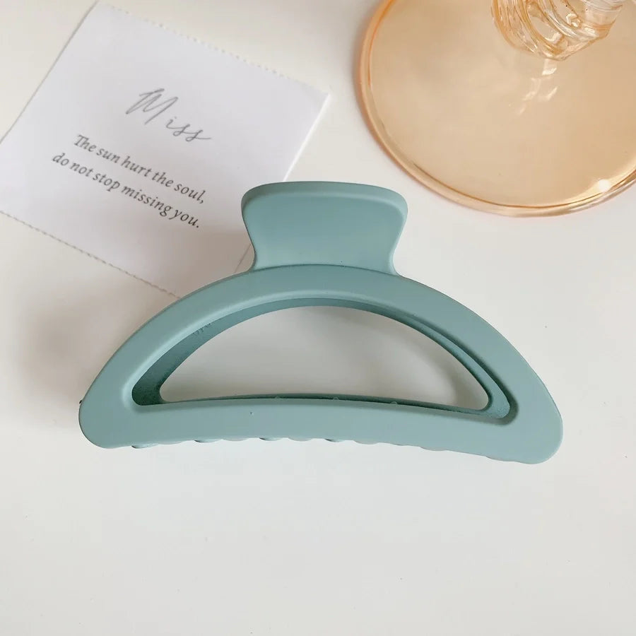 retro solid color plastic resin hair claws