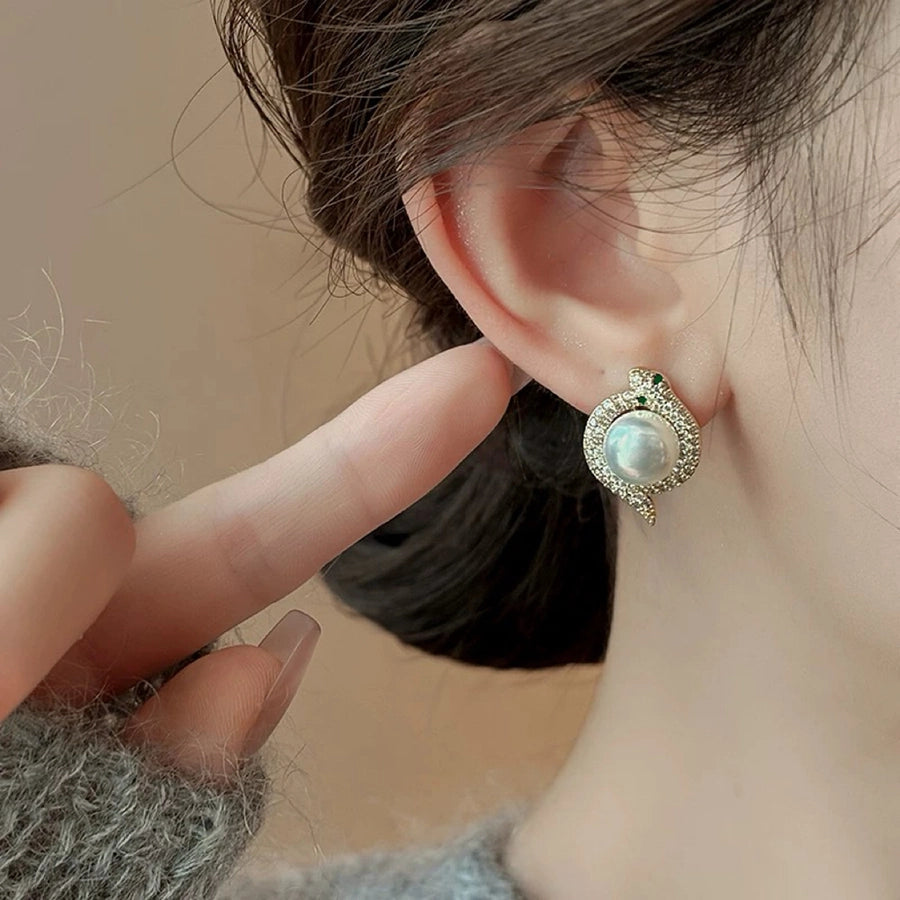 1 Pair Elegant Luxurious Shiny Snake Inlay Copper Artificial Pearls Zircon 18K Gold Plated White Gold Plated Ear Studs