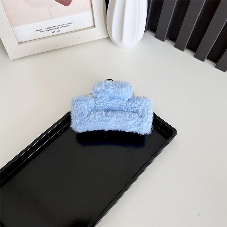 Women's Simple Style Solid Color PC Plush Hair Claws