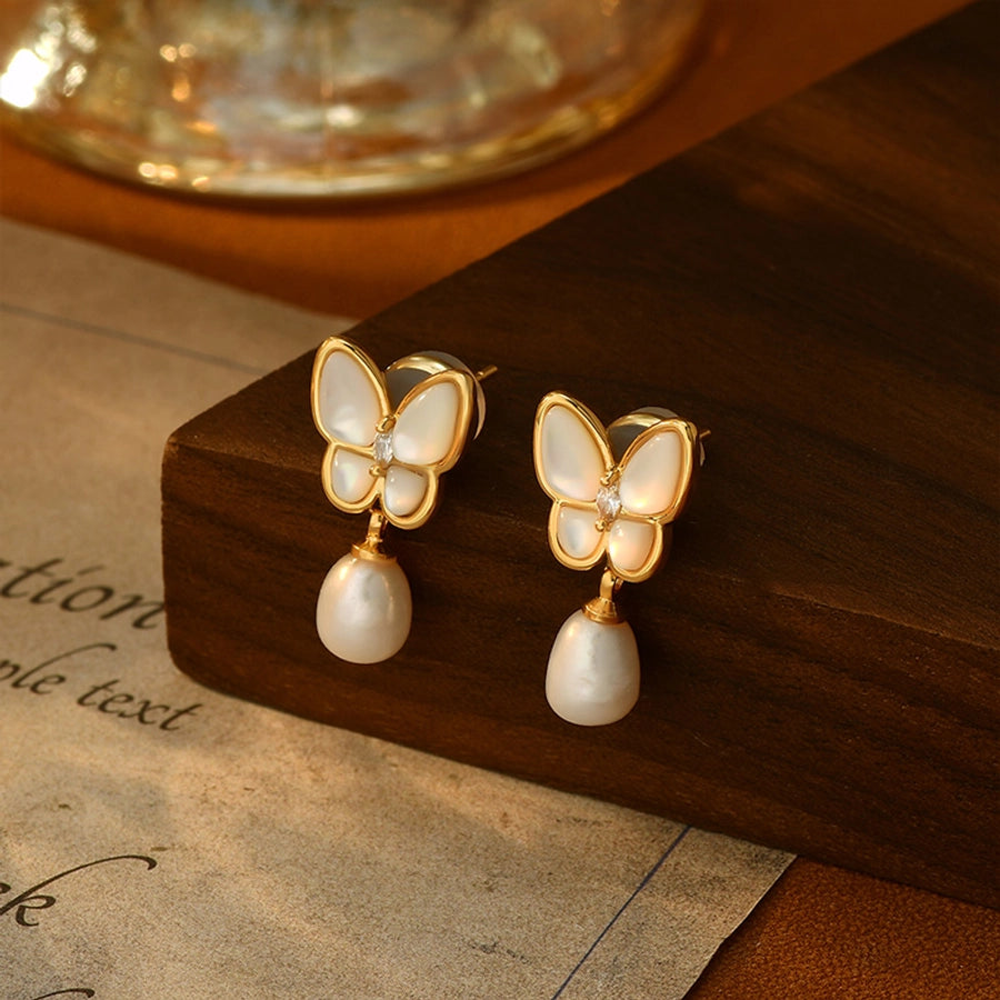 1 Pair Sweet Simple Style Butterfly Inlay Copper Shell Zircon 18K Gold Plated Ear Studs