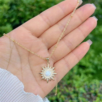 Copper 18K Gold Plated Enamel Inlay Round Virgin Mary Artificial Pearls Zircon Pendant Necklace