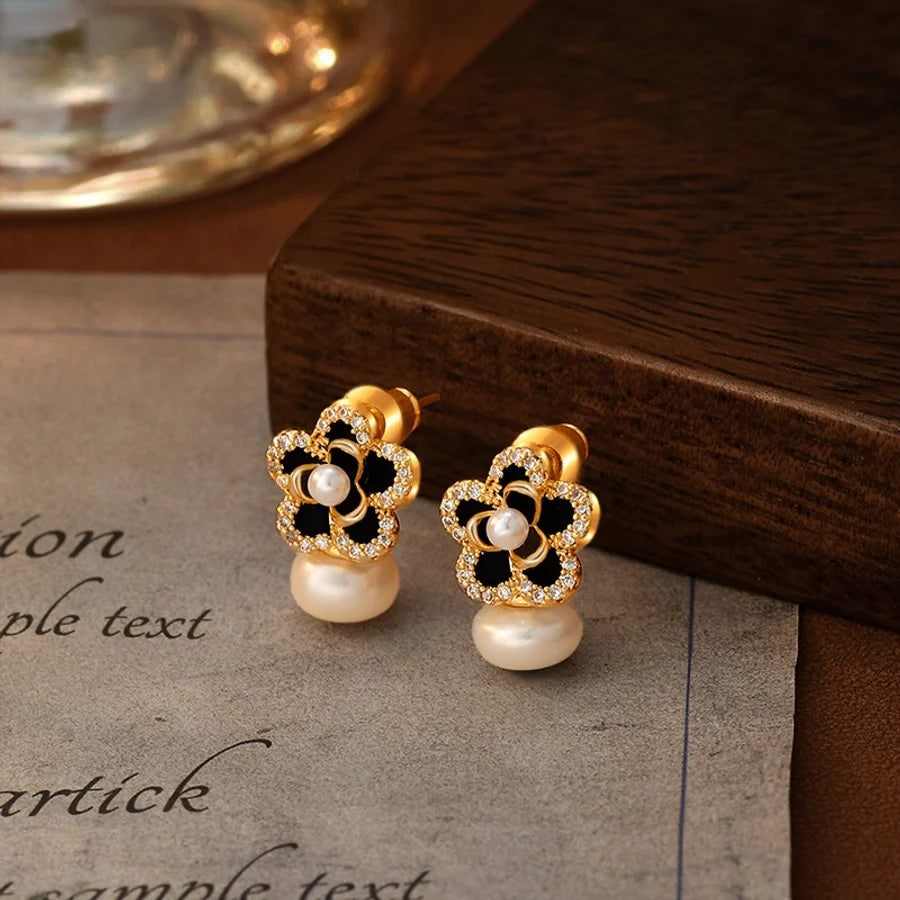 1 Pair Glam Luxurious French Style Flower Inlay Copper Freshwater Pearl Zircon 18K Gold Plated Ear Studs