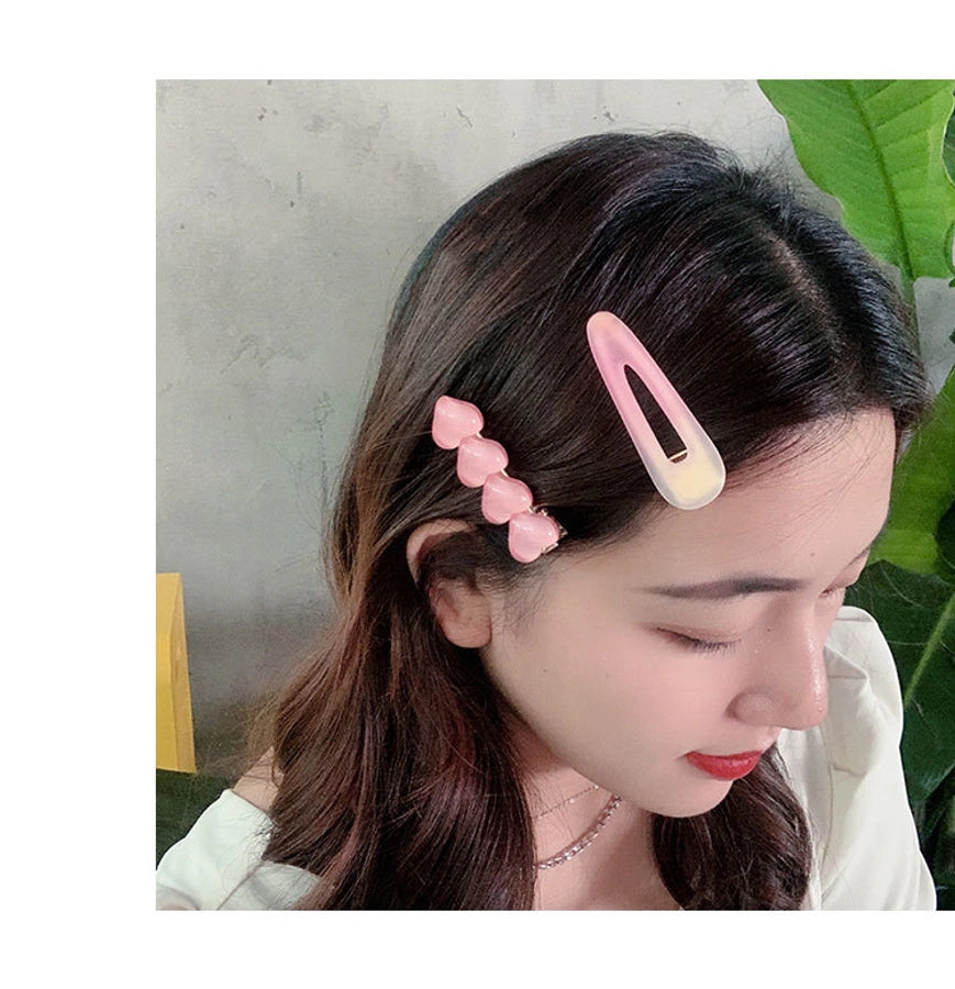 Women's Cute Heart Shape Arylic Alloy Hair Clip