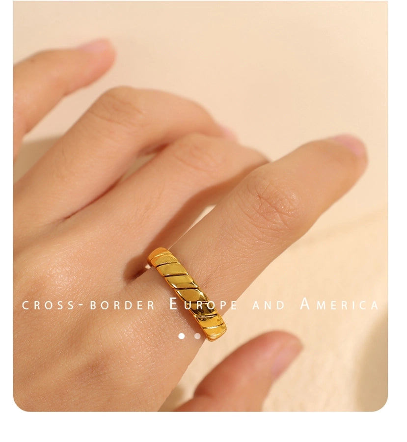 Jewelry Elegant Round 304 Stainless Steel 18K Gold Plated Polishing Plating Rings