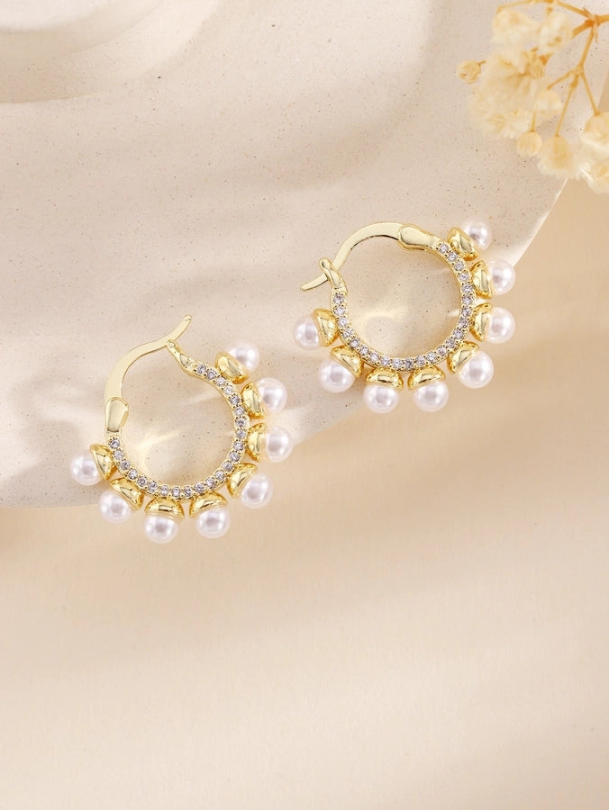 1 Pair Elegant Classical Romantic Solid Color Copper Ear Studs