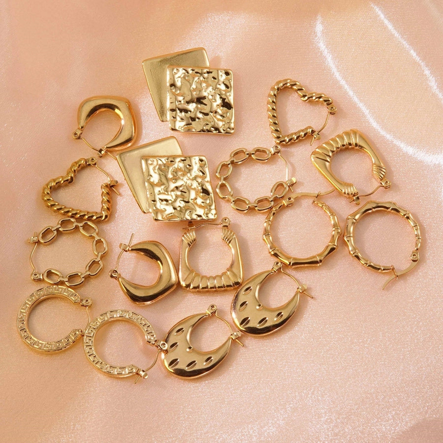 1 Pair Simple Style Classic Style Commute Geometric Heart Shape Strawberry Hollow Out 304 Stainless Steel Imitation Gold  Earrings Ear Studs