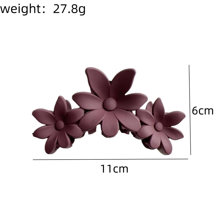 Women's Simple Style Classic Style Flower Plastic Resin Stoving Varnish Hair Claws