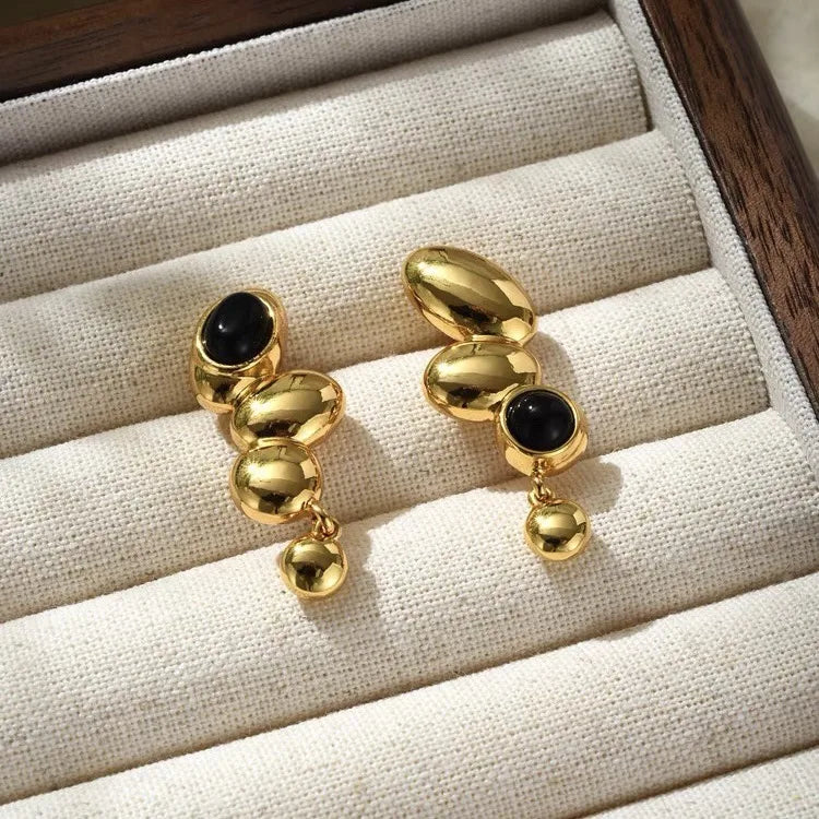 1 Pair Streetwear Geometric Heart Shape Plating Alloy Earrings