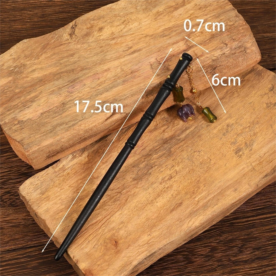 Women's Chinoiserie Classic Style Artistic Bamboo Flower Wood Tassel Hairpin