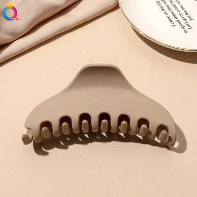 fashion solid color plastic metal hair claws 1 piece
