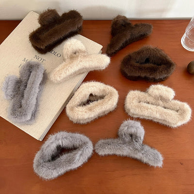 Korean Style Large Mink Fur Grip Women's New Autumn and Winter Hair Volume Shark  Former Red Hot Design Niche Barrettes