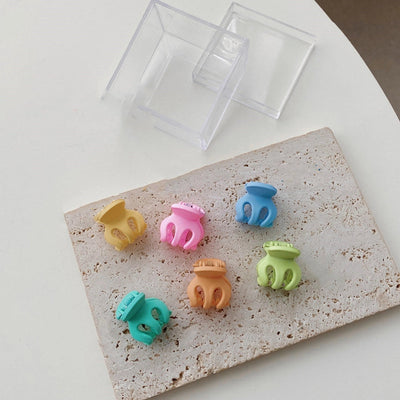 women's sweet simple style geometric plastic/resin headwear stoving varnish hair clip