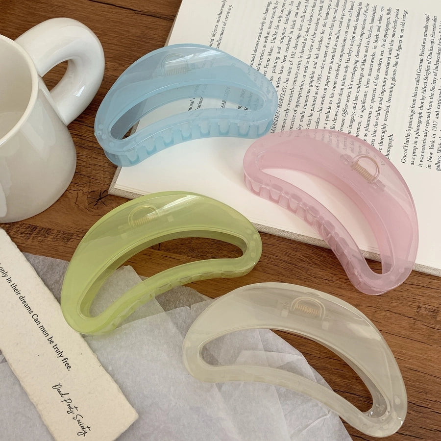 Women's Elegant Streetwear Geometric Acetic acid sheets Hair Claws