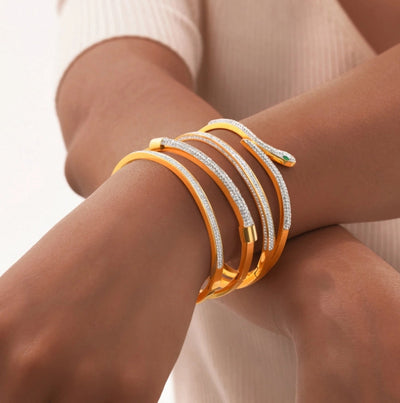 Classic Style Solid Color 304 Stainless Steel 18K Gold Plated Bangle In Bulk