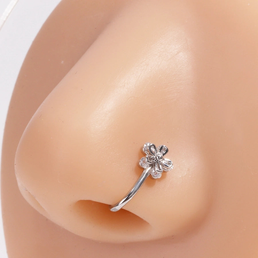 1 Piece Nose Rings & Studs Simple Style Commute Star Moon Copper Hollow Out Artificial Rhinestones Zircon 18K Gold Plated