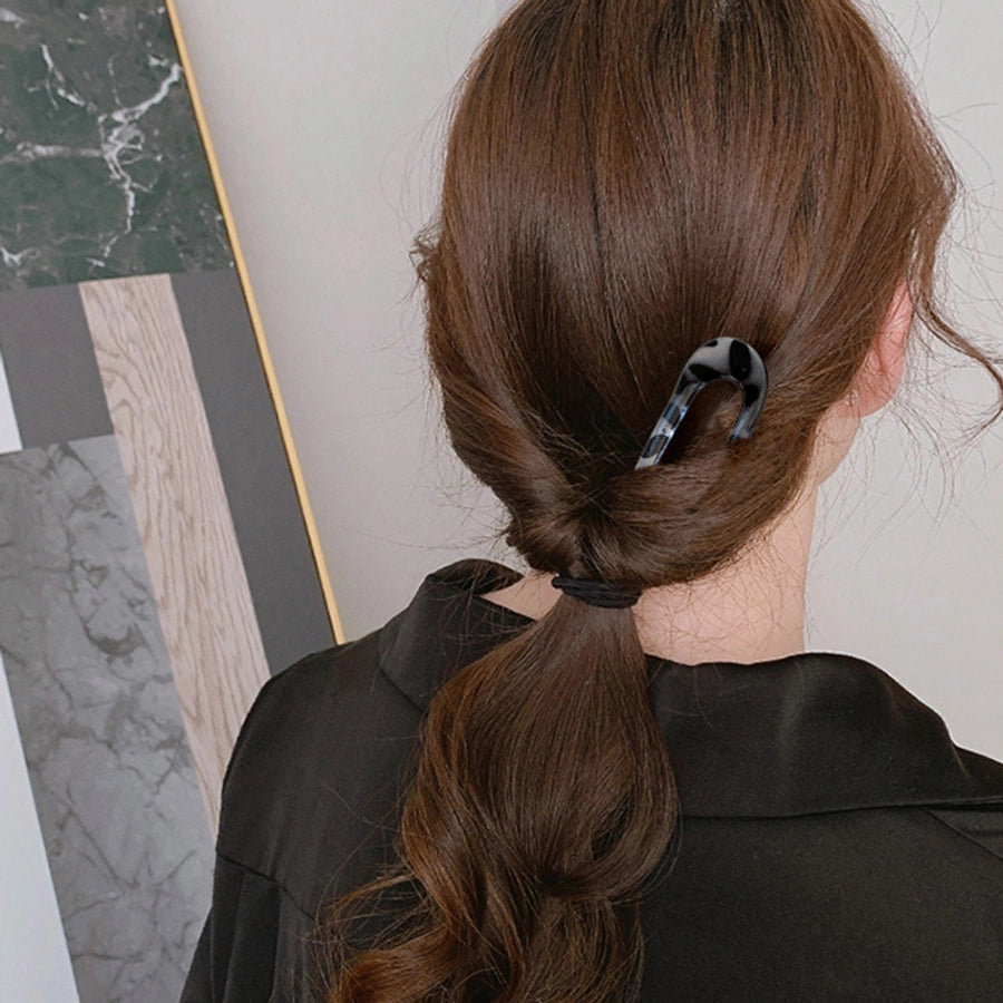 Women's Simple Style Classic Style U Shape Resin Hair Sticks