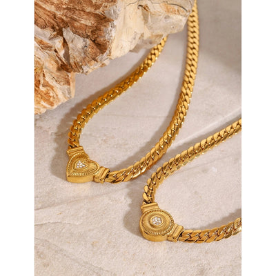 18K Gold Stainless Steel White Diamond Diamond Rib Heart Pendant Chain Necklace