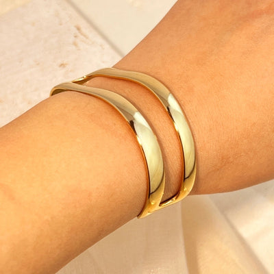 Elegant Solid Color 304 Stainless Steel 18K Gold Plated Bangle In Bulk