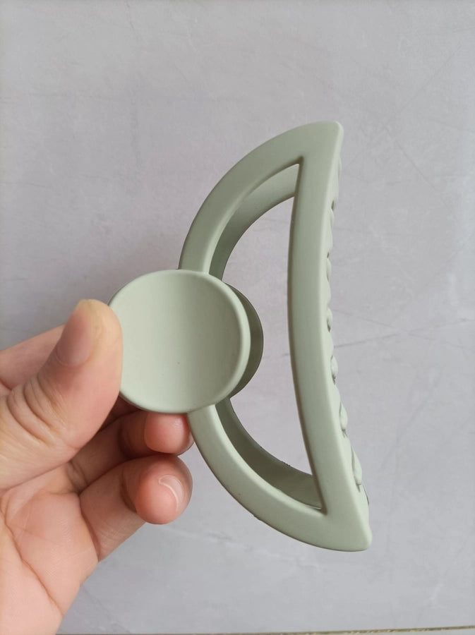 Milk Tea Color Grab Clip  Girl's Hair Grab Head Shark Clip Summer Hair Clip Hair Accessories