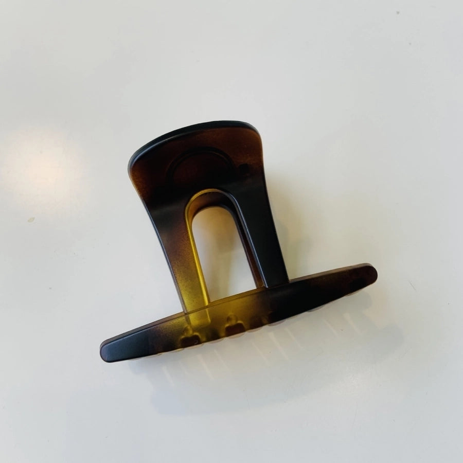 Women's Simple Style Top Hat Solid Color Plastic Hair Claws