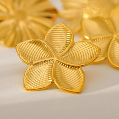 1 Pair Elegant Classic Style Geometric Circle Flower 304 Stainless Steel Ear Studs