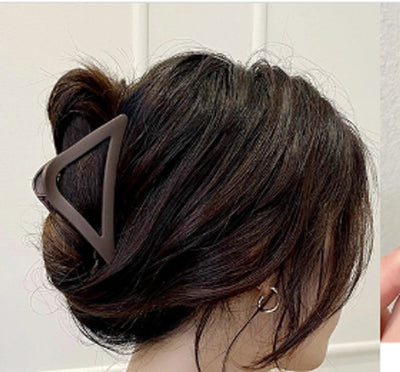 lady triangle arylic stoving varnish hair claws