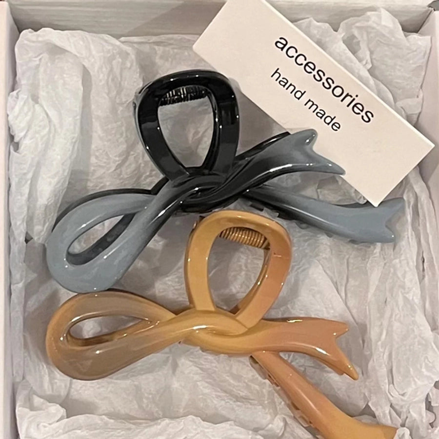 Women's Simple Style Classic Style Solid Color Plastic Resin Hair Claws