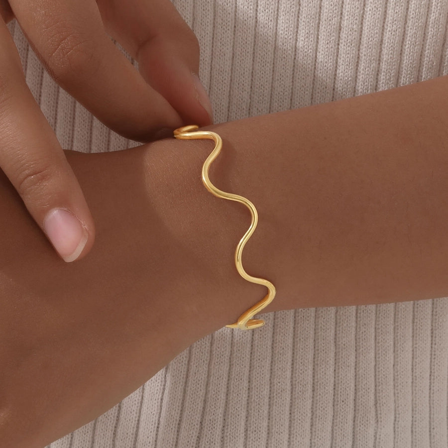 Vintage Style Simple Style Waves 201 Stainless Steel Bangle In Bulk