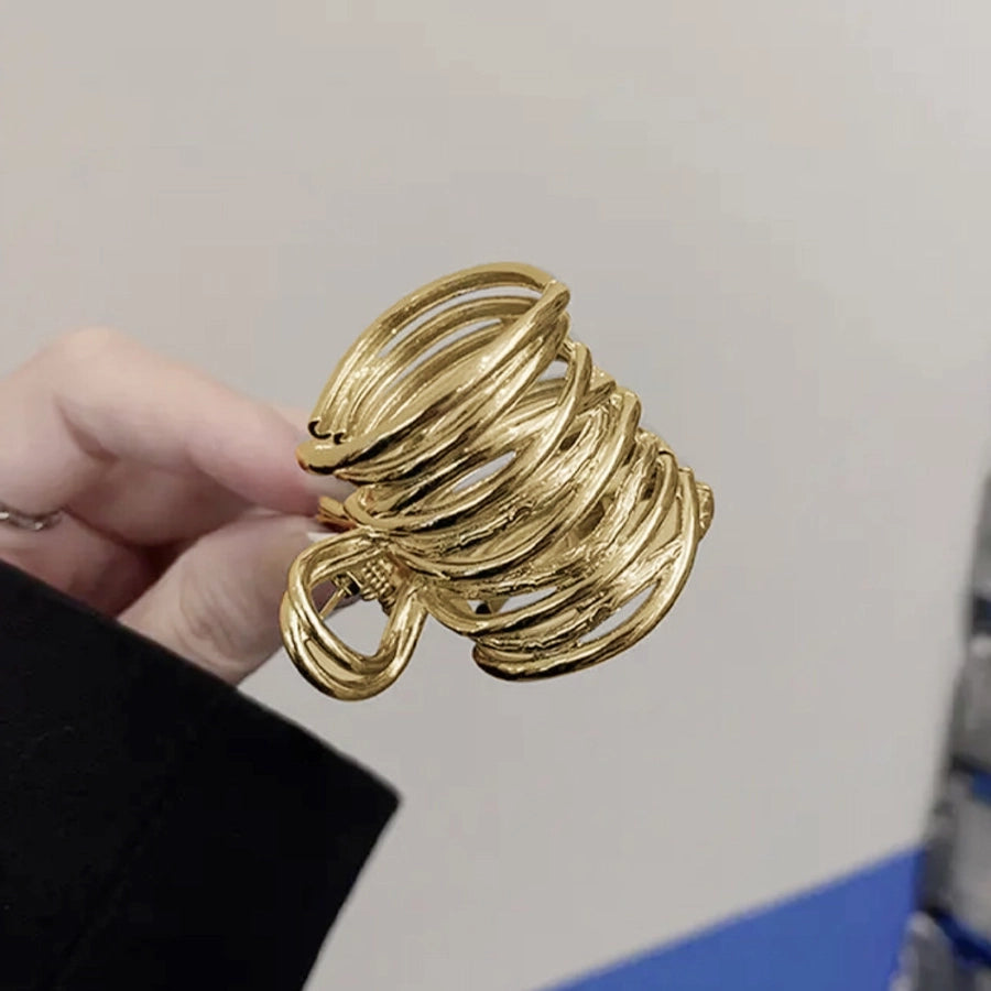 Women's Casual Simple Style Solid Color Alloy Hair Claws