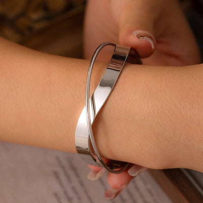 Casual Simple Style Geometric Titanium Steel Wide Bracelet In Bulk