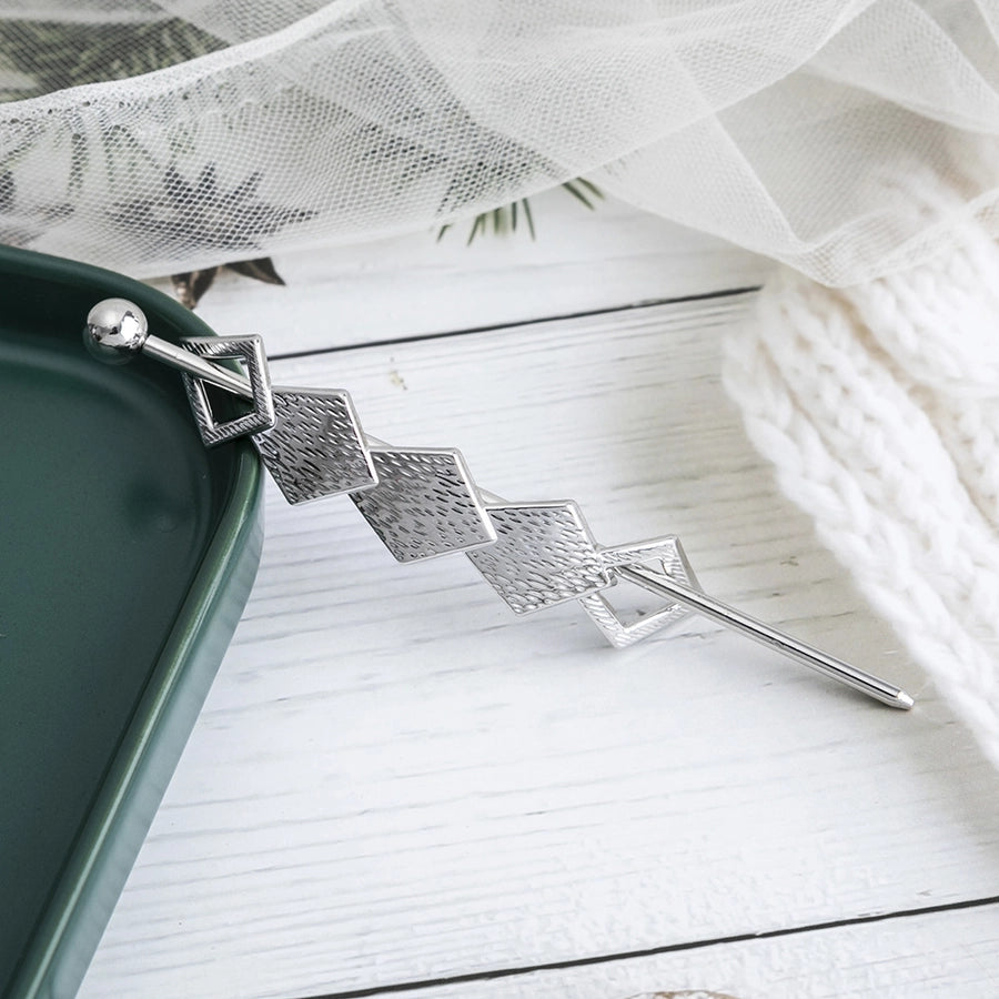 women's simple style geometric metal plating hair clip