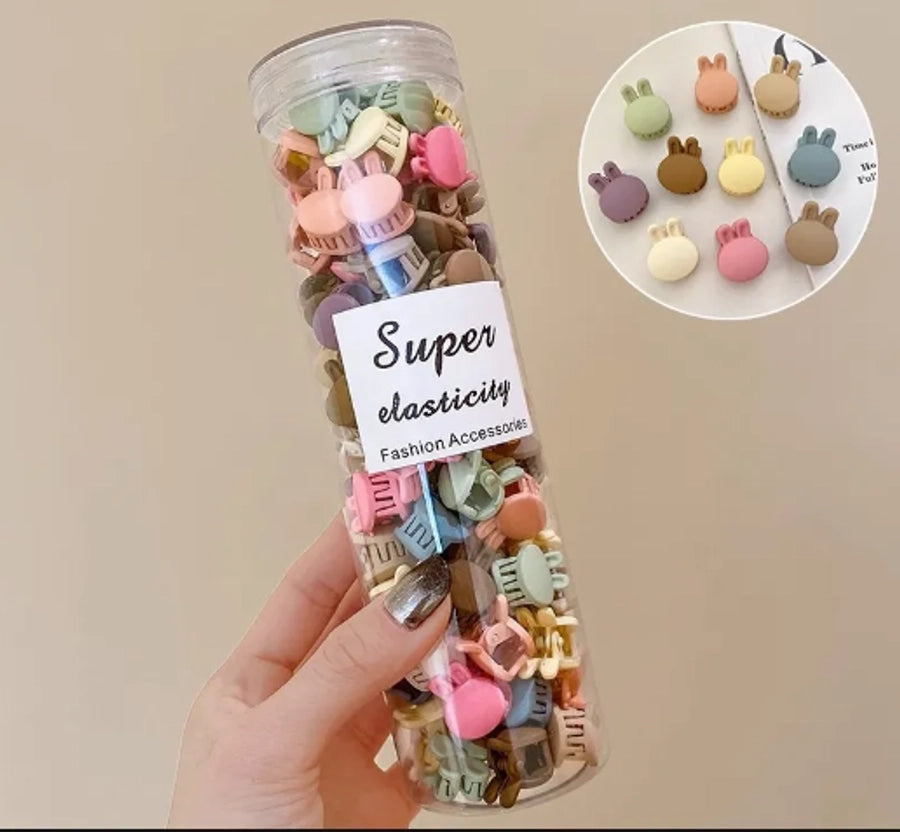 Women's Sweet Rabbit Heart Shape Arylic Hair Claws