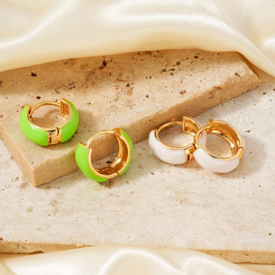 1 Pair Elegant Simple Style Shiny Round Inlay Copper Resin K Gold Plated Earrings