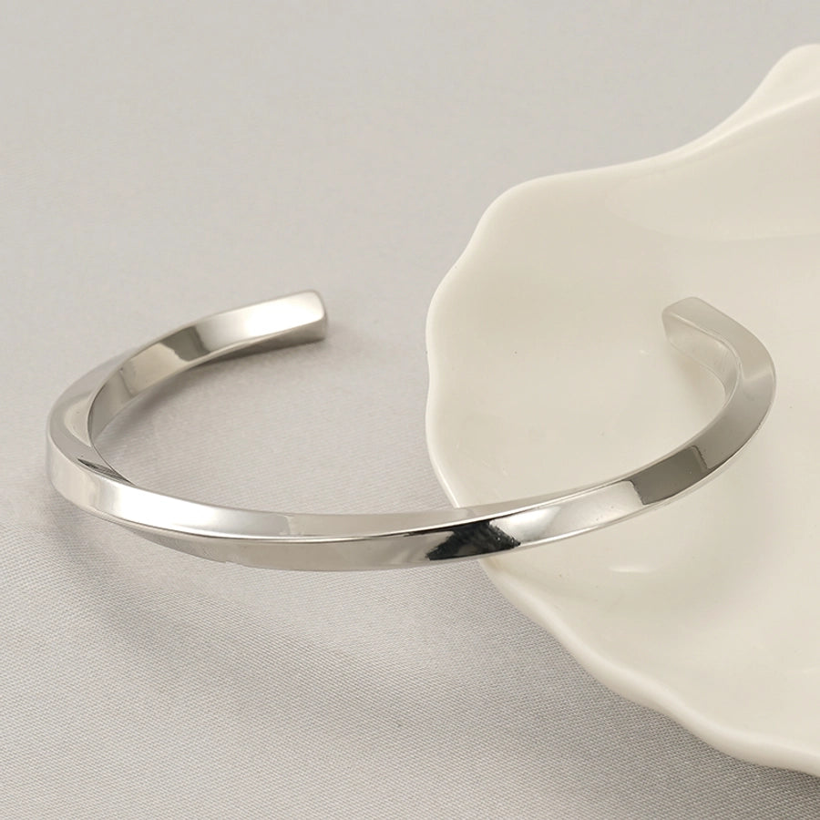 Elegant Romantic Geometric Solid Color 18K Gold Plated 304 Stainless Steel  Bangle