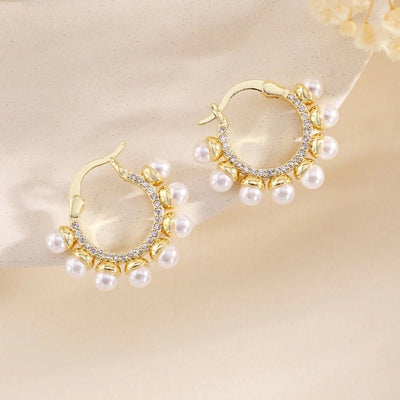 1 Pair Elegant Classical Romantic Solid Color Copper Ear Studs