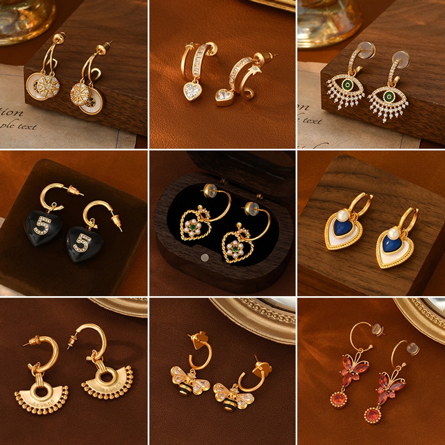 1 Pair Elegant Simple Style Heart Shape Eye Bee Inlay Copper Freshwater Pearl Zircon 18K Gold Plated Drop Earrings