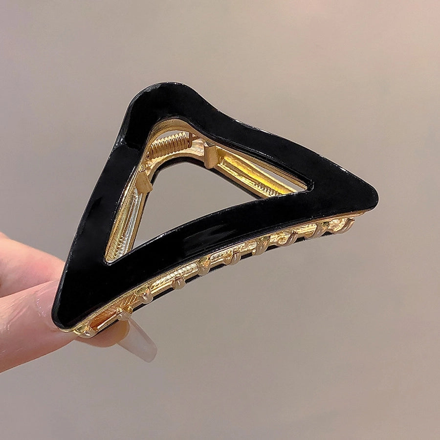 Women's Sweet Simple Style Triangle Alloy Resin Hollow Out Hair Claws