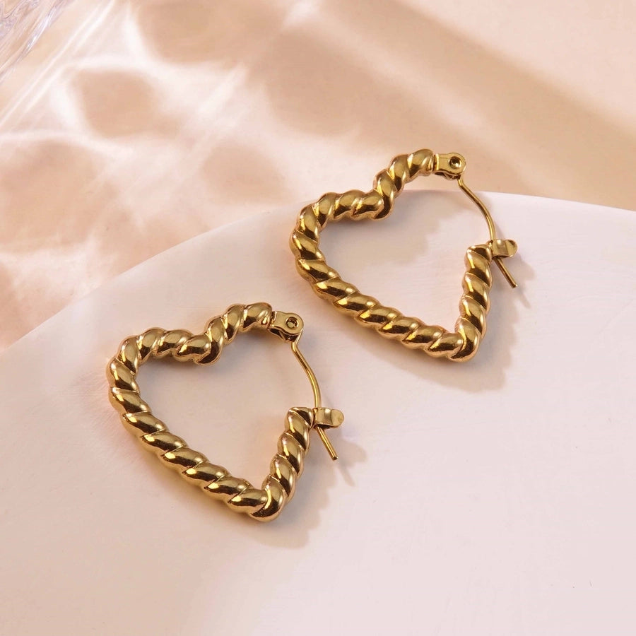 1 Pair Simple Style Classic Style Commute Geometric Heart Shape Strawberry Hollow Out 304 Stainless Steel Imitation Gold  Earrings Ear Studs
