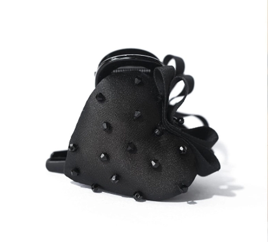 women's retro heart shape cloth hair claws