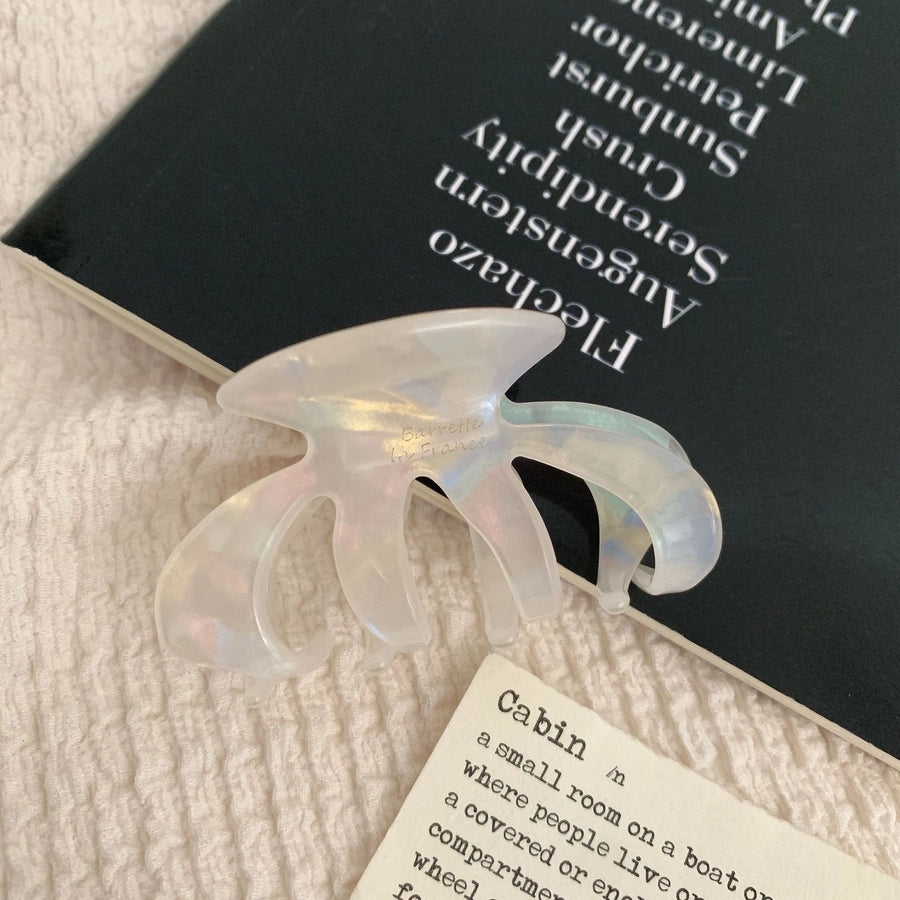 Women's Elegant Streetwear Geometric Acetic acid sheets Hair Claws