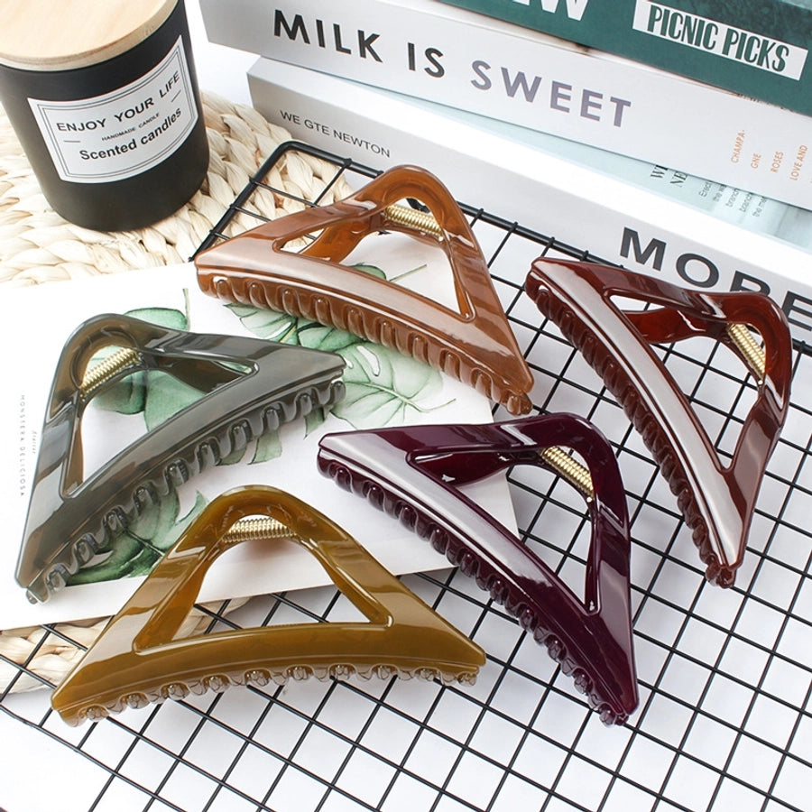 simple style triangle arylic stoving varnish hair claws 1 piece